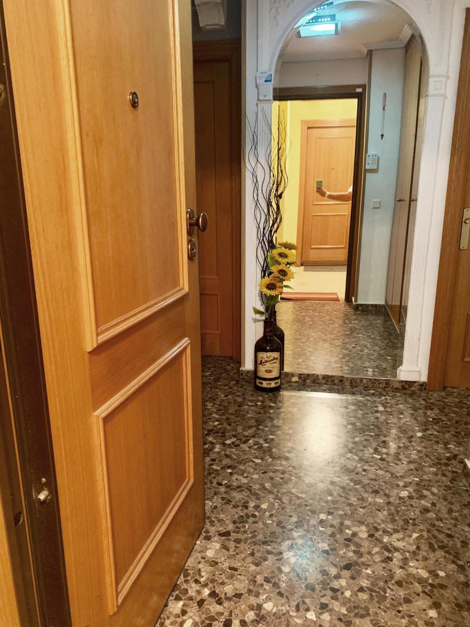 Ferienwohnung Apartamento Compartido Con Vista Al Puerto Valencia Exterior foto